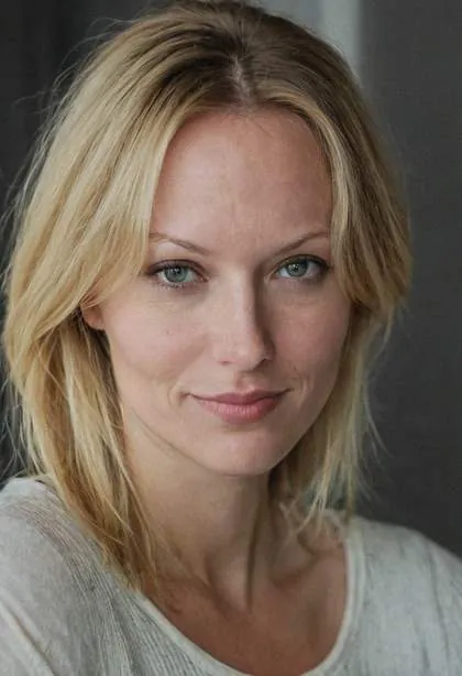 Lena, 42