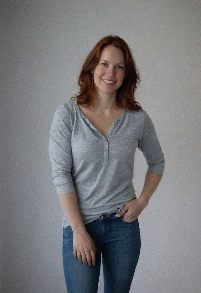 Elisabeth, 41